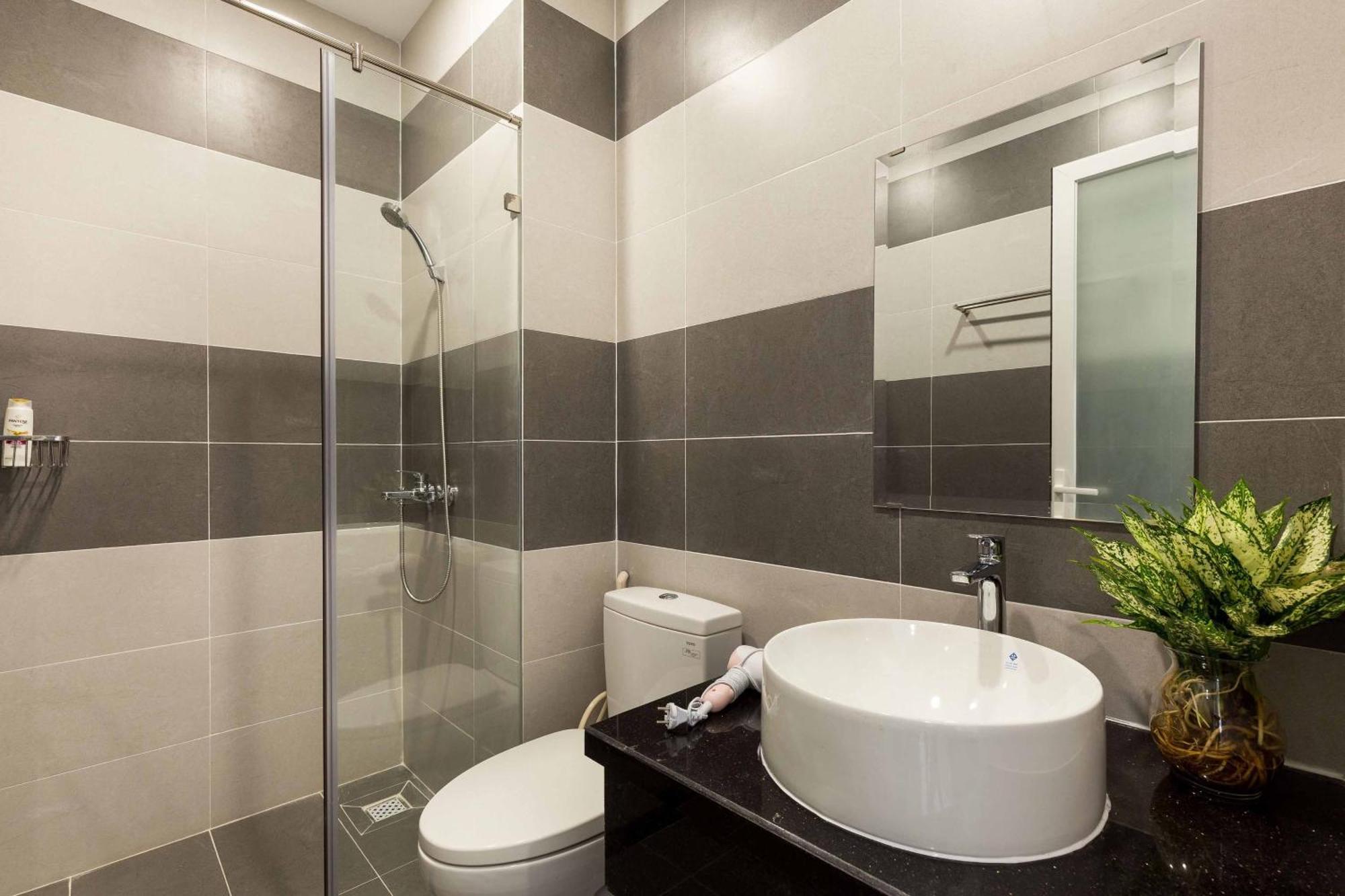Yours - Airport Appartement
