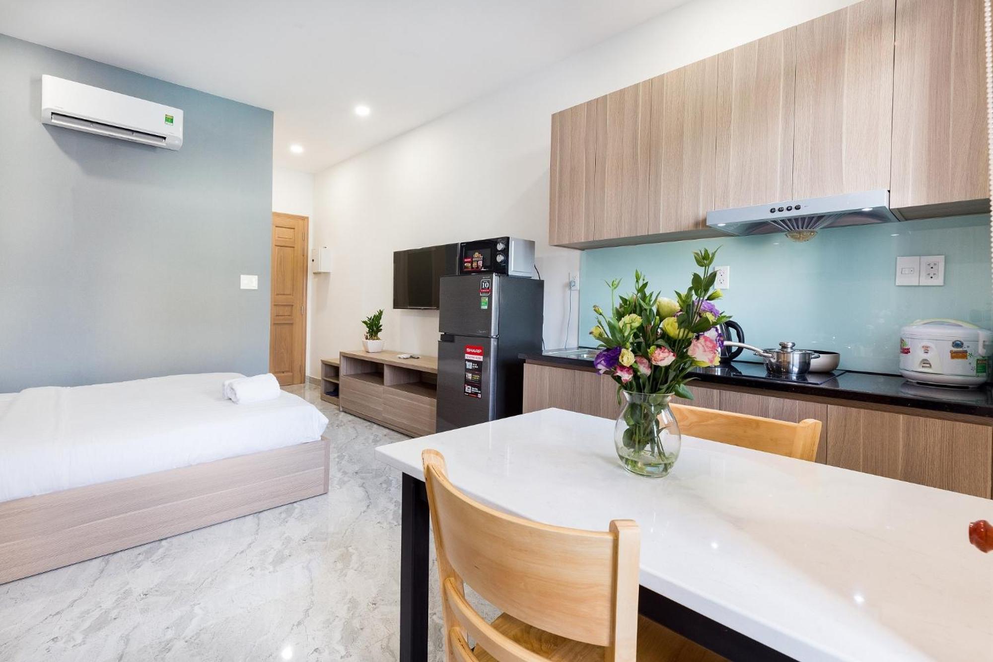 Yours - Airport Appartement *